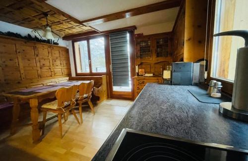 St. Niklaus Apartamento | 5 Zimmer-Wohnung mit Garage und Sauna