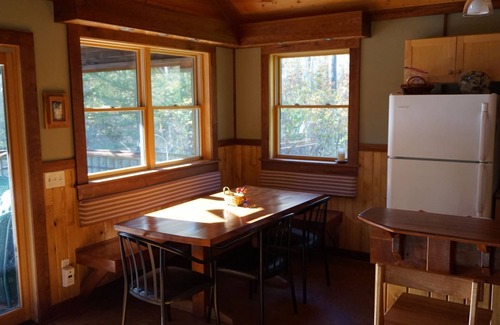 La Pointe Cabina | 50 Acres Private Cabin Nestled in the Woods