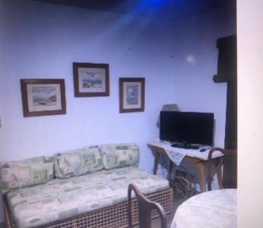 Jardim Belmar Apartamento | 50 m da praia no Guaruja