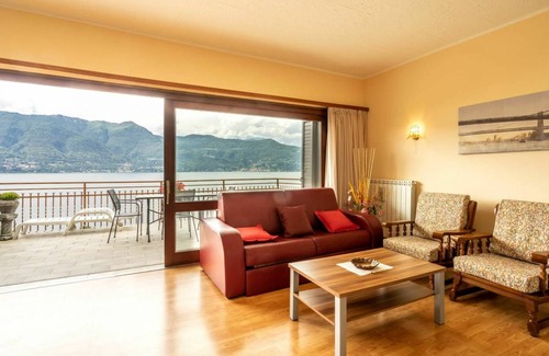 Porto Valtravaglia Apartamento | 50 m² Apartamento ∙ 1 habitación ∙ 4 huéspedes