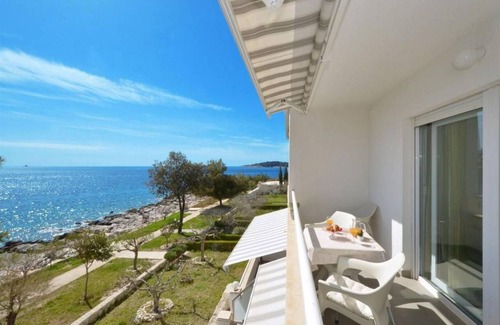 Rogoznica Apartamento | 50 m² Apartamento ∙ 1 habitación ∙ 4 huéspedes