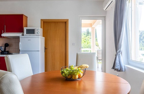 Tucepi Apartamento | 50 m² Apartamento ∙ 1 habitación ∙ 4 huéspedes
