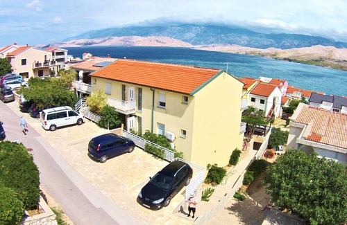 Pag Apartamento | 50 m² Apartamento ∙ 1 habitación ∙ 4 huéspedes