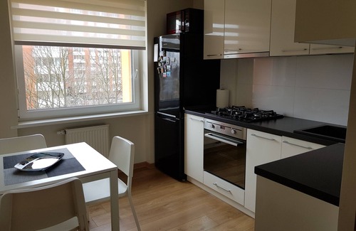 Klaipeda Apartamento | 50 m2 de dos habitaciones, apartamentos agradables y cómodos con gran balcón.