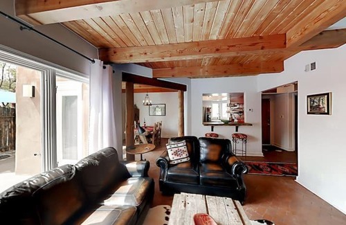 Northeast Santa Fe Casa | 501 Rio Grande Ave F2