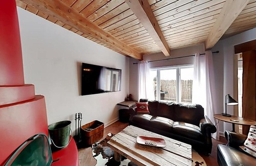 Northeast Santa Fe Casa | 501 Rio Grande Ave F2