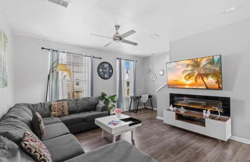 Florida Central Atlantic Coast Villa | 5015 Stunning 3BR3.5BA Townhouse in Vista Cay 44