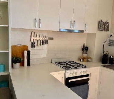 Maylands Apartamento | 508 Light And Delightful 1br Balcony-parkng-pool