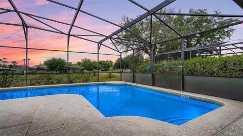 Haines City Casa | 509 Relax Play at This 6BR Pool Home