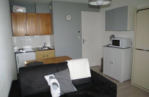 Prapoutel Apartamento | 100m del centro estación, parking, tv, local para esquís, 18m², Les 7 Laux