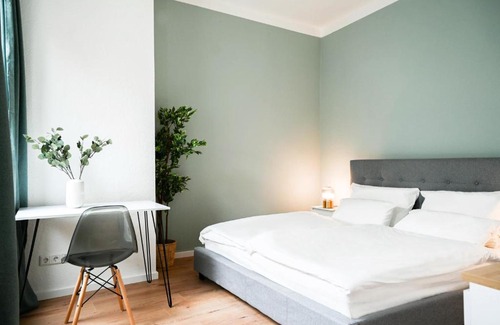 Krefeld Apartamento | 50qm Apartment in Krefeld zentral gelegen mit hohen Decken - BEUYS Apartments - Krefeld