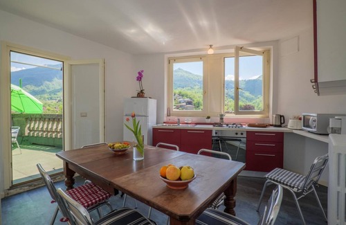 Castello Casa | 5½-zimmer-haus mit 3 Balkonen und 2 Dachterrassen