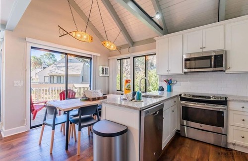 Night Heron Casa | 51 Night Heron - Sea Pines, Dogs Welcome, EV Charger