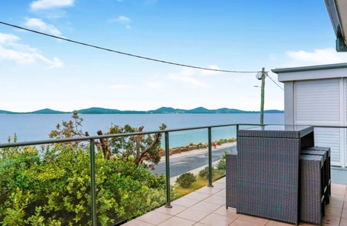Hawks Nest Casa | Vista sin fin de Port Stephens