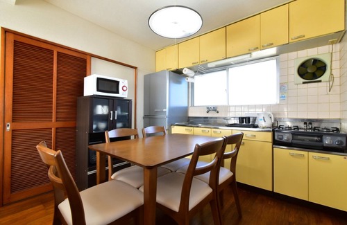 Ota-Kami Machi Apartamento | 52 JapaneseWesternstyle room LDK Cleaning 1 - JapaneseWestern style room LDK 52m2 can accommodate 5 people 4 minutes walk from the nearest station 1 free parking lot Building A 201 / Takamatsu Kagawa