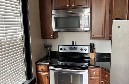 Fuquay-Varina Apartamento | 523 B - Downtown Apartment Historic Hotel