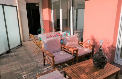 Tonkin Sud Apartamento | 52m2,Terrace&Garage,near Part Dieu station,Lyon Congress Center,Parc Têted'Or