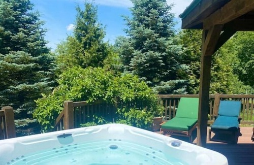 Port Jervis Casa | 53 ACRE Paradise in the Sky w/ Endless Views!