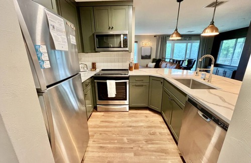 Hidden Valley Apartamento | 5309 Summit Drive, Somerset