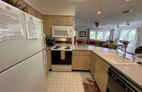 Hidden Valley Apartamento | 5313 Summit Drive, Somerset