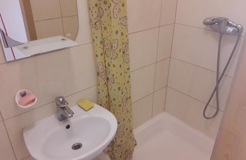 Dzerzhyns'kyi District Apartamento | 54 Цілиноградська вулиця