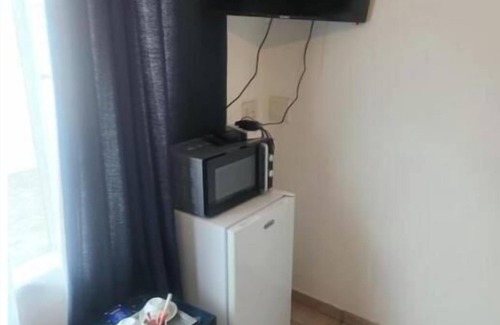 Sunnyside Apartamento | 54 Brecher Deluxe Double or Twin Room