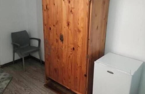 Sunnyside Apartamento | 54 Brecher Deluxe Double or Twin Room