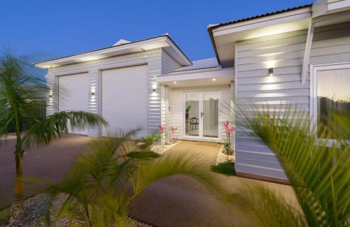 Exmouth Casa | 54 Madaffari Drive