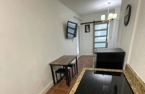 Egypt Lake-Leto Apartamento | #54 The Egypt Lake in-Law suite by Joyful Moments