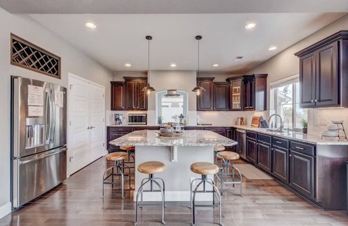 Gateway Casa | 5400sqft 6BR 5.5BA Office, Theater, Game Room / 10min to DIA & Downtown