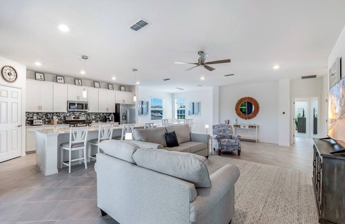 Punta Gorda Casa | 5422 Babcock National Coach Home