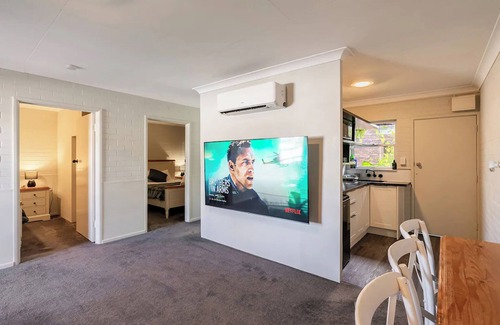 Urangan Apartamento | 549 Apartments