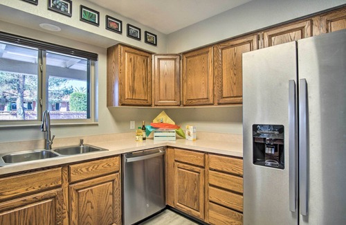 Green Valley Country Club Vistas Casa | 55 + Community Retreat w/ Amenity Access!