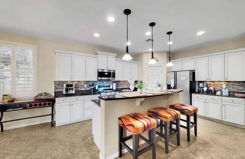 Eloy Casa | 55+ Golf Community Amenities Galore Casa Grande