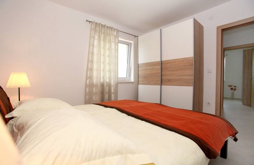 Rogoznica Apartamento | 55 m² Apartamento ∙ 2 habitaciones ∙ 5 huéspedes