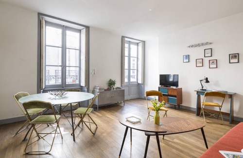 Decre-Cathedrale Apartamento | 55 m² Apartamento ∙ 1 habitación ∙ 4 huéspedes