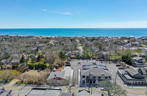 Harwich Port Casa | 557 Route 28, Unit 202, Harwich Port Cape Cod - -Dolce Vita
