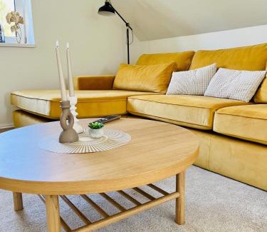 Rabenstein Apartamento | 55m2 Chemnitz Rabenstein Kids Welcome, Wifi, Privater Parkplatz, Waschmaschine, Babybett, Klimaanlage