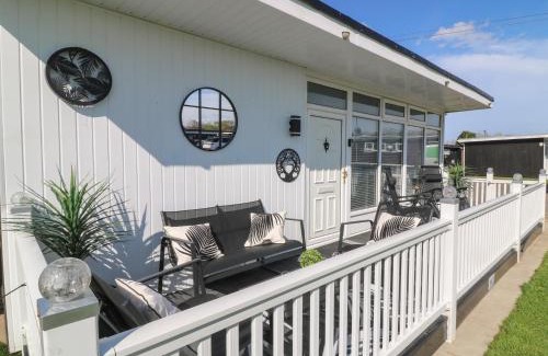 Chapel Saint Leonards Casa | 56 Cherry Park Chalet