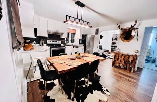 Saint-Leon-de-Standon Apartamento | 564A Le Refuge Spa Riviere