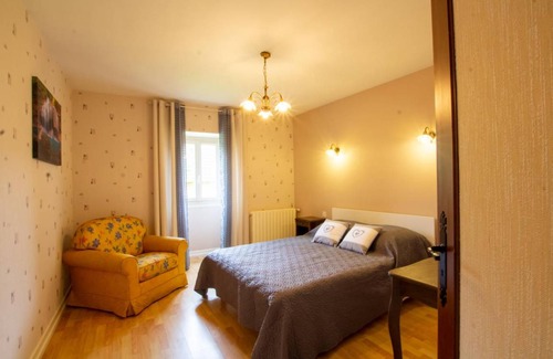 Saint-Crepin-et-Carlucet Casa | 57 m² Gîte ∙ 2 habitaciones ∙ 5 huéspedes