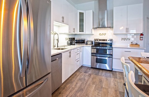 Cote-Saint-Paul Apartamento | 5705-Modern 2 BD / fully equipped, near DT MTL