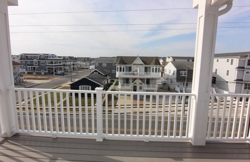 Dennisville Casa | 5709 Landis, Unit:South