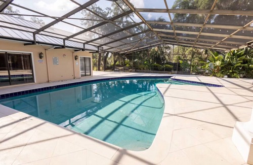 Fairvilla Apartamento | 58-Acre Estate Pool Fireplace Outdoor Dining