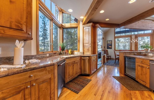 Elk Run Cabaña | 580 Elk Circle by Summit County Mountain Retreats