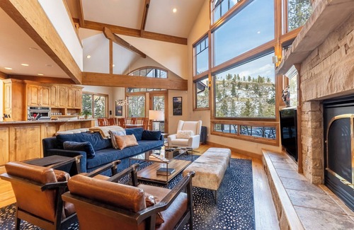 Elk Run Cabaña | 580 Elk Circle by Summit County Mountain Retreats