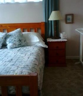 Leamington Casa | 59 Chaucer Apartment