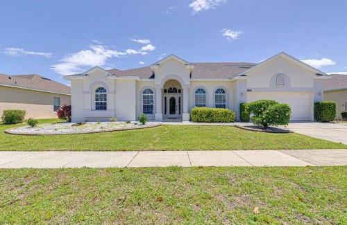 Highlands Reserve Casa | 596 Modern 5 bed home overlooking beautiful golf course and conservation with Games room