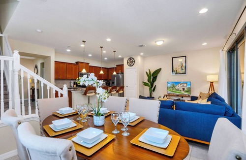 Four Corners Complejo | 5BD Windsor Westside Private Pool (WW 9023)