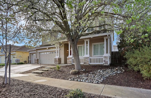 West Sacramento Casa | 5BR/3BA Central and Spacious Oasis Near the River